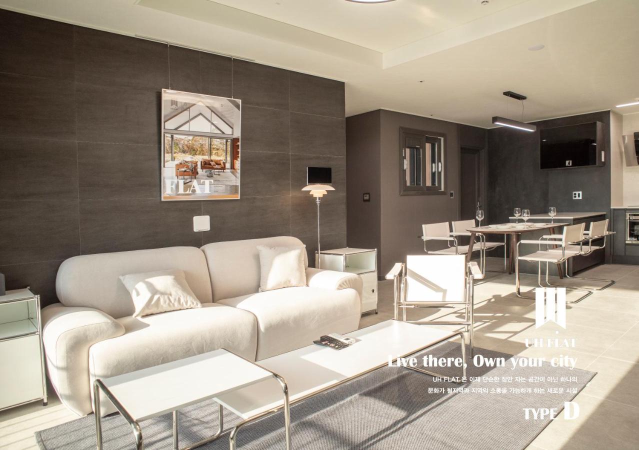Y Collection By Uh Flat Osiria Aparthotel Busan Exteriör bild
