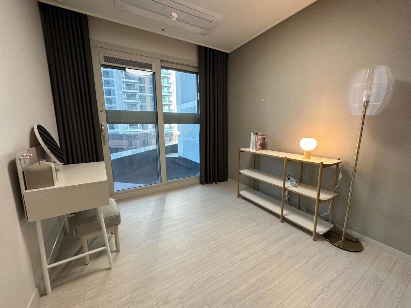 Y Collection By Uh Flat Osiria Aparthotel Busan Exteriör bild