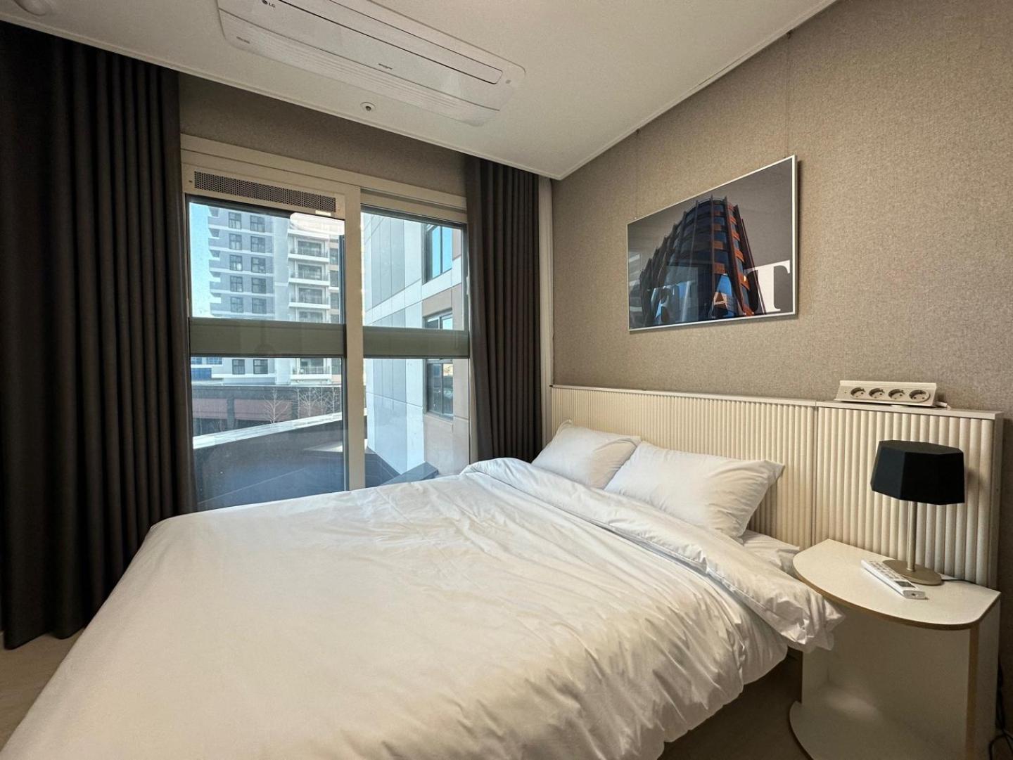 Y Collection By Uh Flat Osiria Aparthotel Busan Exteriör bild